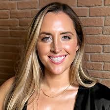 Allie Burger's Instagram, Twitter & Facebook