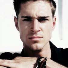 Devon (@_princecharm_)