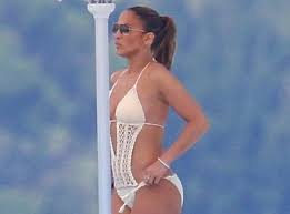 I mean, just look past them to how they hug those lips and create a perfectly visible toe. Jennifer Lopez Celebrityslips