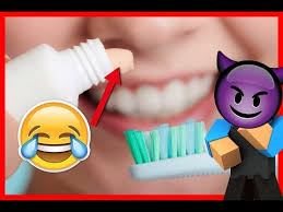 Die migros möchte sich zum 1. 5 Einfache April Streiche Fur Eure Freunde Youtube