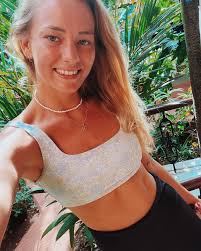 BELLA ROSE COOKE (@bellacooke) • Instagram photos and videos