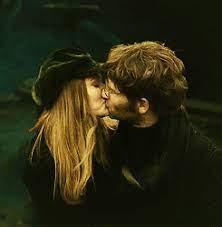 Lily evans potter lily potter hogwarts alumni hogwarts letter strawberry shampoo blood brothers jily marauders era lily james. Top 30 Jily Gifs Find The Best Gif On Gfycat