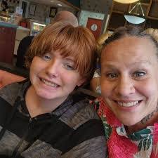 Penelope Lynn's Instagram, Twitter & Facebook