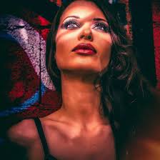 Danielle Renshaw Hair and Makeup Artist