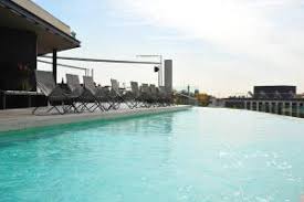 B Hotel 3 Etoiles A Barcelone Avec Piscine Bar Et Terrasse