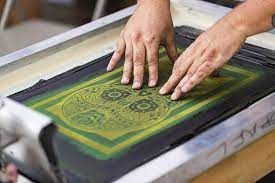 Different Types Of Shirt Printing Methods Screen Printing Vinyl Paper Printing Methods