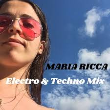 Maria Ricca's Instagram, Twitter & Facebook