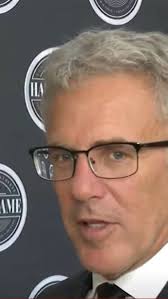Former ESPN Anchor Neil Everett hosts Collegiate Track & Field Hall of Fame  Ceremony