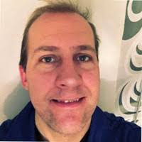 Jan Moe's Instagram, Twitter & Facebook