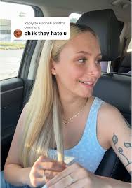 Where Does Alyssa Phillips Live