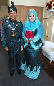 We did not find results for: 20 Inspirasi Baju Pengantin Songket Hitam Gold Lamaz Morradean