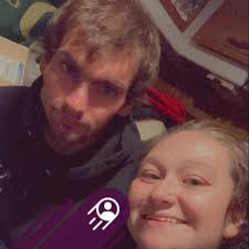 Free Queen-Sized Comforter and Clothes in Eugene