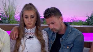 Love Island'S Sam And Georgia Are Official! See The Sweet Video | Hello!