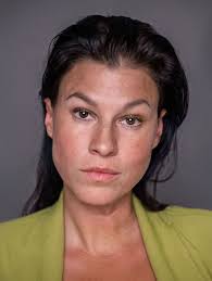 Beck is back!, TV Series, Dramedy, 2018, 2016-2018