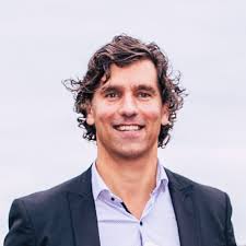 Fractional CTO van Spartner.