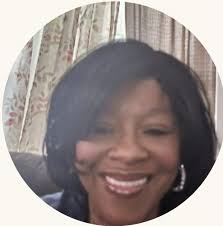 Does anybody use Xfinity mobile in the area? Considering switching from  T-mobile & bundling with Xfinity wifi to save some money. How is the  service here/overall?