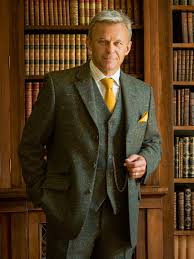 Donegal Tweed Jacket Herringbone Kelp We Ve Remixed Our Donegal Tweed This Year To Include A Deep Ea Fashion Suits For Men Mens Outfits Mens Suit Accessories