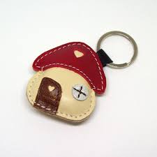 Un Joli Petit Maison De Fees Porte Cle Cuir Fait Main Porte Cle Creations En Cuir
