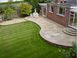Found On Bing From Www Pinterest Co Uk Patio Garden Design Raised Patio Patio Garden