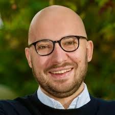 Endre Borbáth (@eborbath@sciences.social)