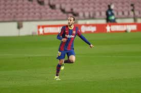 El clasico between real madrid and fc barcelona could decide this season's la liga title. F10zkxmgqdnc1m