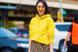 Sebab selain nyaman, model terupdate akan cocok bagi kamu yang ikut kemajuan zaman. Paduan Dan Kombinasi Warna Yang Cocok Dengan Kuning