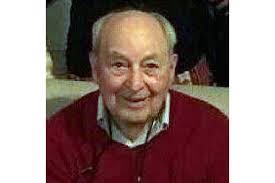 Frank Bonelli's Instagram, Twitter & Facebook