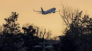 Portugal extended its national coronavirus lockdown for a further 15 days on thursday and promised to make protective gear widely available and to gradually reopen businesses if the spread of the. Cegah Varian Baru Corona Portugal Tutup Penerbangan Brasil Selama 2 Minggu