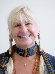 Ira Wenzel's Instagram, Twitter & Facebook