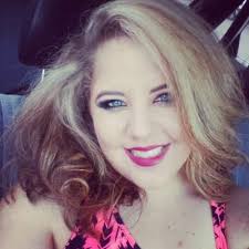 Alyssa Kline (@alymaeinwndrlnd)