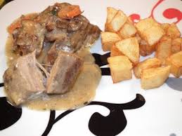 Recette Tiree Du Livre Gourmand De Cyril Lignac Trouvee Sur Le Blog Les Recettes De Pipouf Preparation 15 M Blanquette De Veau Recette Blanquette Blanquette