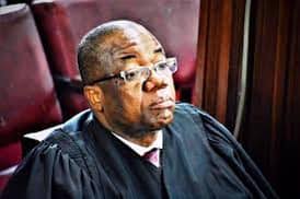 Leaver your comments to these news snippets for the Thursday morning , Dec  28,2023 Presentation of OK News Net @6am. We will read them