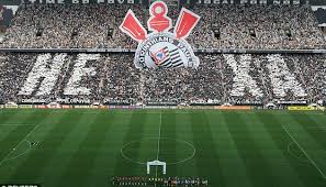 Invictos há quatro jogos, mas não tão parecidos assim palmeiras e corinthians vão disputar a final do campeonato brasileiro feminino. Corinthians Crowned Champions Of Brazil