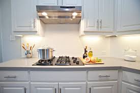 Backsplashes For White Kitchens From Images Of Kitchen Tile Backsplash Kitchen Backsplash Trends White Subway Tiles Kitchen Backsplash Kitchen Tiles Backsplash