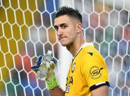 Rui patrício fm21 reviews and screenshots with his fm2021 attributes, current ability, potential ability. Roma Rivoluzione Per La Porta Di Mourinho Da Rui Patricio A Musso I Nomi Mercato Calciomercato Com