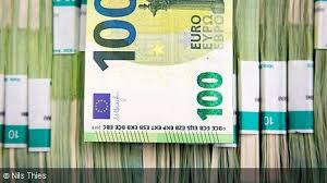 Scopri ricette, idee per la casa, consigli di stile e altre idee da provare. Anzahl Falscher Banknoten Deutlich Gestiegen Deutsche Bundesbank