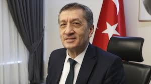 Milli eğitim bakanlığı ziya selçuk. Milli Egitim Bakani Selcuk Cocuklarimiza Emek Verenler Var Olsun