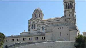 « vorherige in galerie nächste in galerie ». Basilika Notre Dame De La Garde In Marseille Ausflugsziele Marseille
