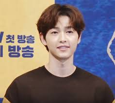 He has been acting in front of a green screen for his recent projects!) and top student.plus, he has a face that will make you weak in the knees.now here's another reason for you to fall in love with him more: Song Joong Ki Geburtstag Alter Und Sternzeichen