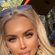 Danielle Hafner (daniellehafner7)