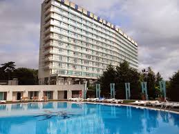 Its spas, gardens, beaches, and more! Taramul Interzis Al Copilariei Hotelul Europa Eforie Nord