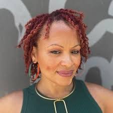 Bryna Smith's Instagram, Twitter & Facebook