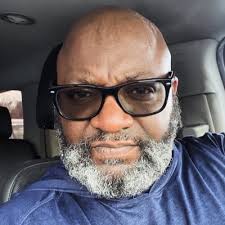 HL “Scooter” Edwards (@theoriginal34)