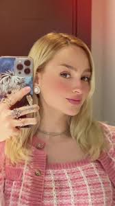 Otakus: Belleza y Estilo en TikTok