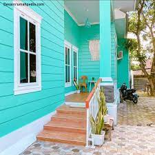 Hingga saat ini warnanya masih digunakan sebagai warna cat rumah. Ide Rumah Minimalis Nuansa Hijau Tosca Yang Membuat Suasana Ceria Dan Cerah Desainrumahpedia Com Inspirasi Desain Rumah Minimalis Modern