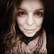 Drogie mamy jak radzicie sobie ze zmęczeniem. Wstaje rano przed 7, razem z  córką lub po 7. Zależy jak się obudzi. Działamy razem, śniadanie,  sprzątanie. po 9,10 idzie córką na drzemkę. Jeśli