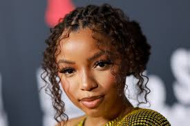 Chloe Bailey Removing a Wig for the First Time Is the Funniest Thing You'll  See Today — See Video