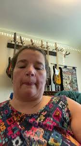 Sonja Henley's Instagram, Twitter & Facebook