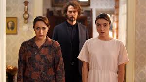 Masumlar apartmanı'nın final sahnesi ise dizinin hayranlarını üzdü. Masumlar Apartmani Final Yapacak Mi Masumlar Apartmani Sezon Finali Ne Zaman