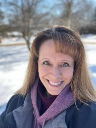 did old school telephone operators dial 'o' for long distance calls?